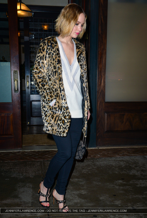 December_16_-_Heading_to_see__The_Elephant_Man__on_Broadway_in_New_York_281029.jpg