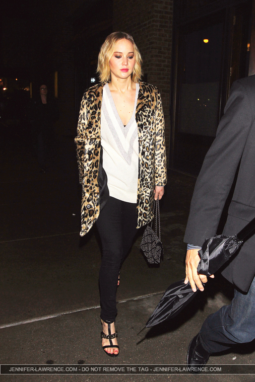 December_16_-_Heading_to_see__The_Elephant_Man__on_Broadway_in_New_York_281829.jpg