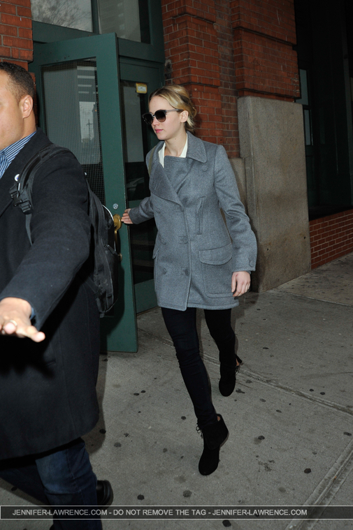 December_16_-_Leaving_Tribeca_Film_Center_in_New_York_284029.jpg