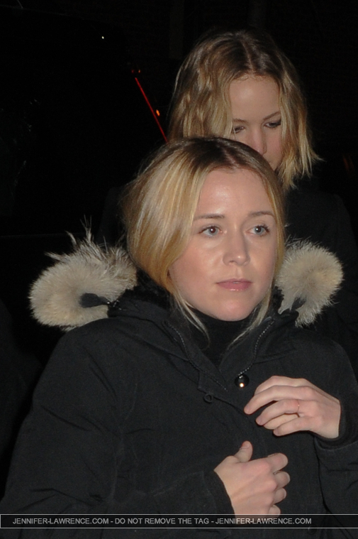 December_17_-_Arriving_with_her_friend_to_dinner_at_Mulino_in_the_West_Village2C_New_York_28429.jpg