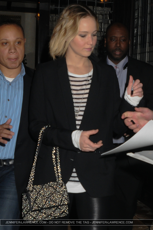 December_17_-_Leaving_the_Greenwich_hotel_in_New_York_28629.jpg