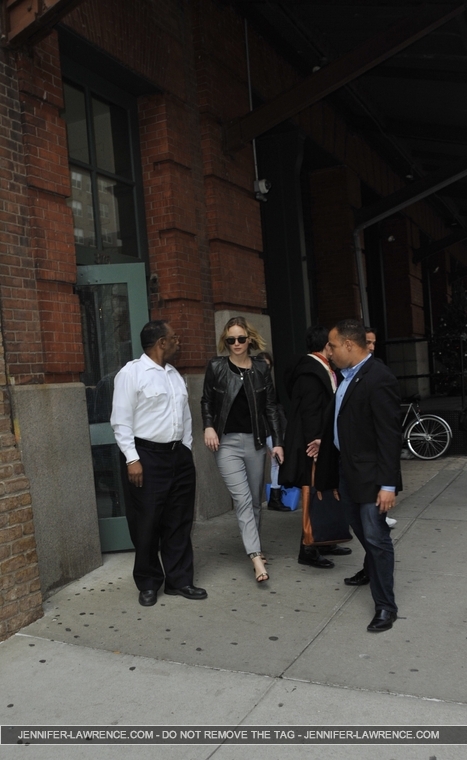 December_17_-_Out_in_Tribeca2C_New_York_287529.jpg