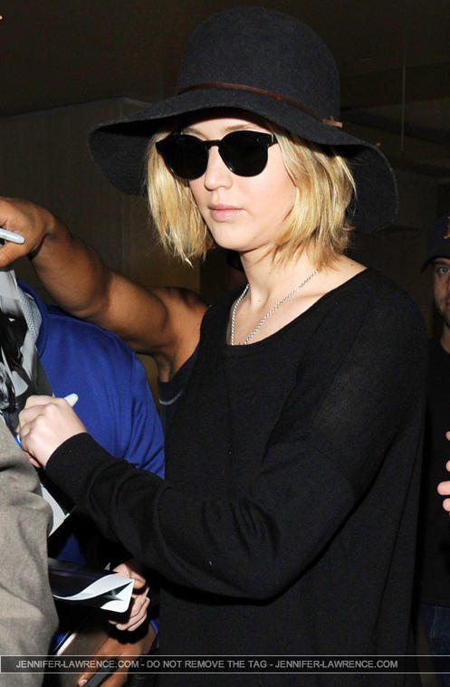 December_18_-_Leaving_LAX_Airport_2810229~0.jpg
