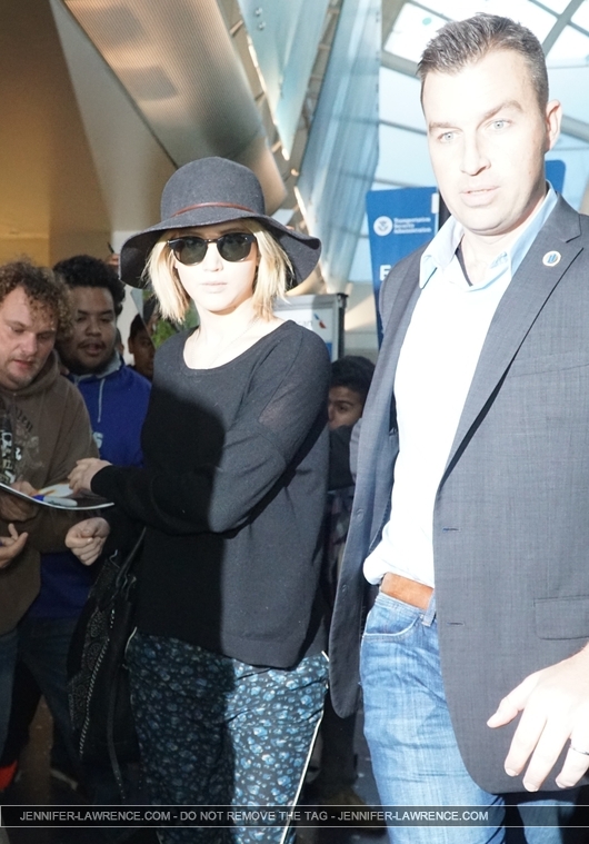 December_18_-_Leaving_LAX_Airport_2810829~0.jpg