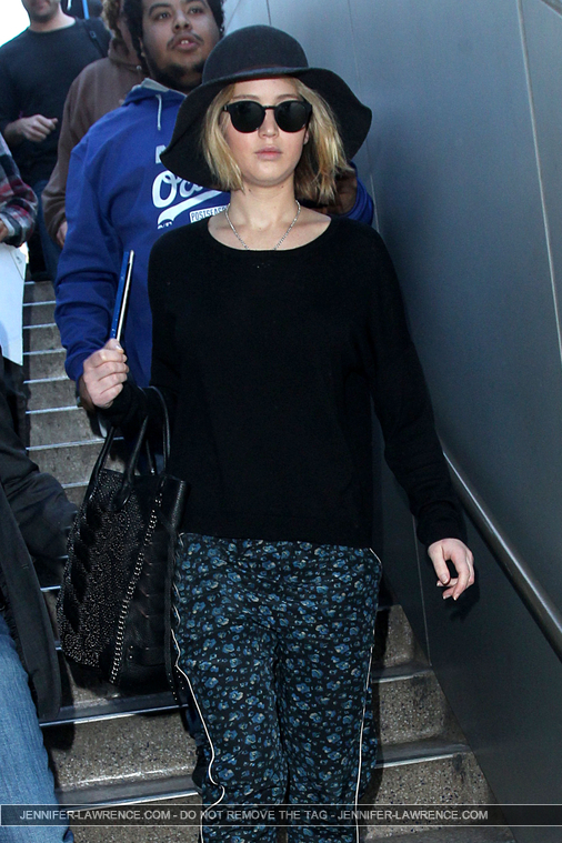 December_18_-_Leaving_LAX_Airport_2813229~0.jpg
