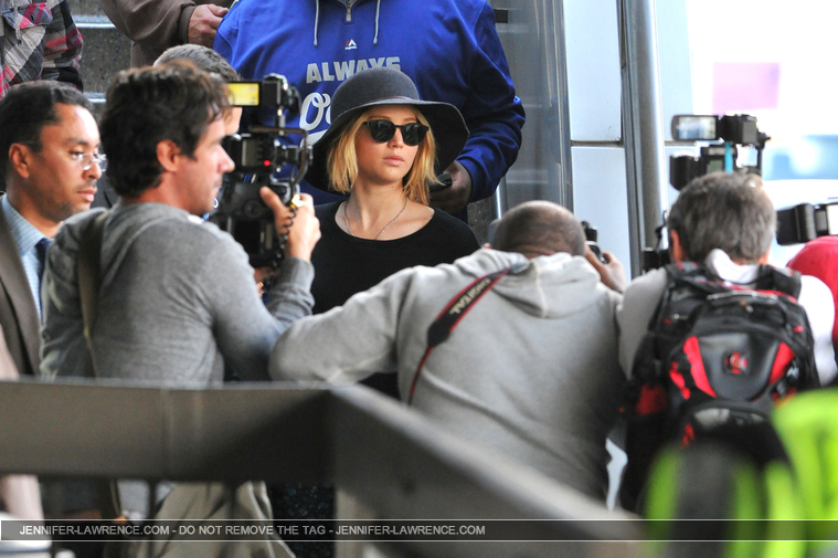 December_18_-_Leaving_LAX_Airport_2816129~0.jpg