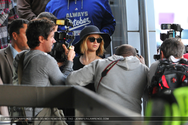 December_18_-_Leaving_LAX_Airport_2816229~0.jpg