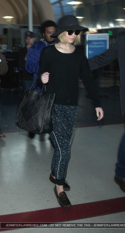 December_18_-_Leaving_LAX_Airport_2818629~0.jpg