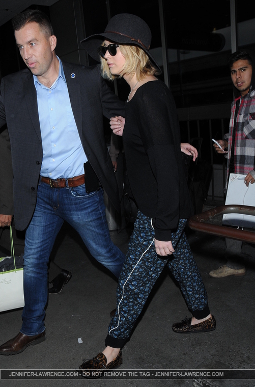 December_18_-_Leaving_LAX_Airport_2821329~0.jpg