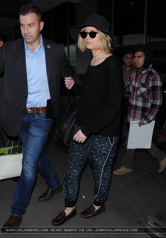 December_18_-_Leaving_LAX_Airport_2821629~0.jpg