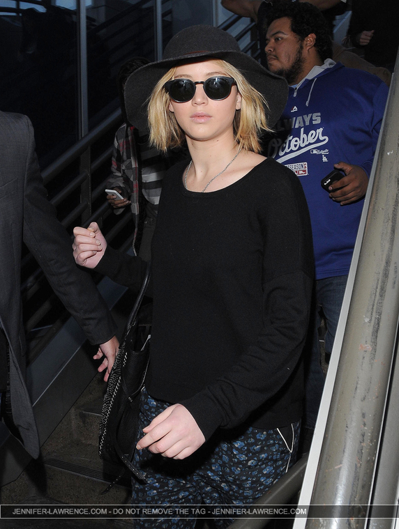 December_18_-_Leaving_LAX_Airport_283229~0.jpg