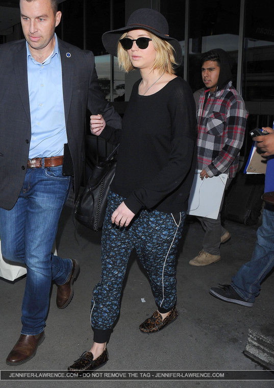 December_18_-_Leaving_LAX_Airport_283329~0.jpg