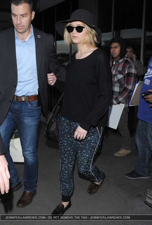 December_18_-_Leaving_LAX_Airport_283429~0.jpg