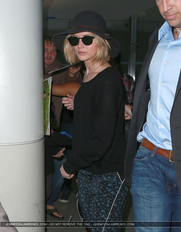 December_18_-_Leaving_LAX_Airport_283929~0.jpg