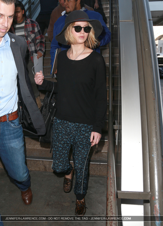 December_18_-_Leaving_LAX_Airport_285029~0.jpg
