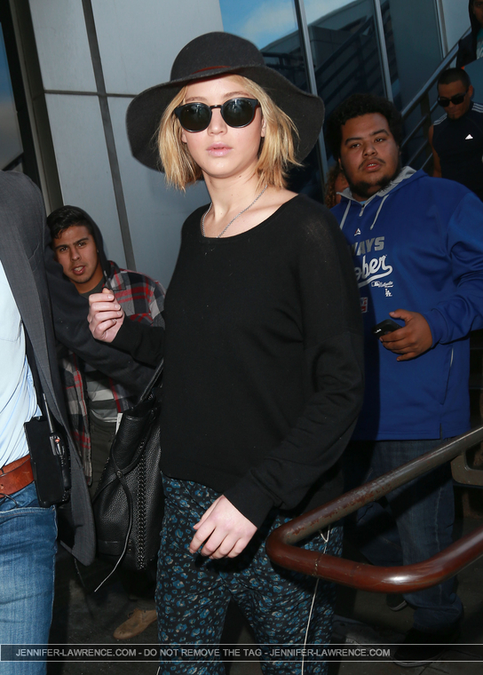December_18_-_Leaving_LAX_Airport_285329~0.jpg