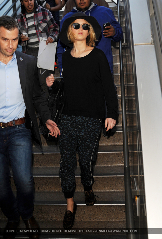 December_18_-_Leaving_LAX_Airport_287429~0.jpg
