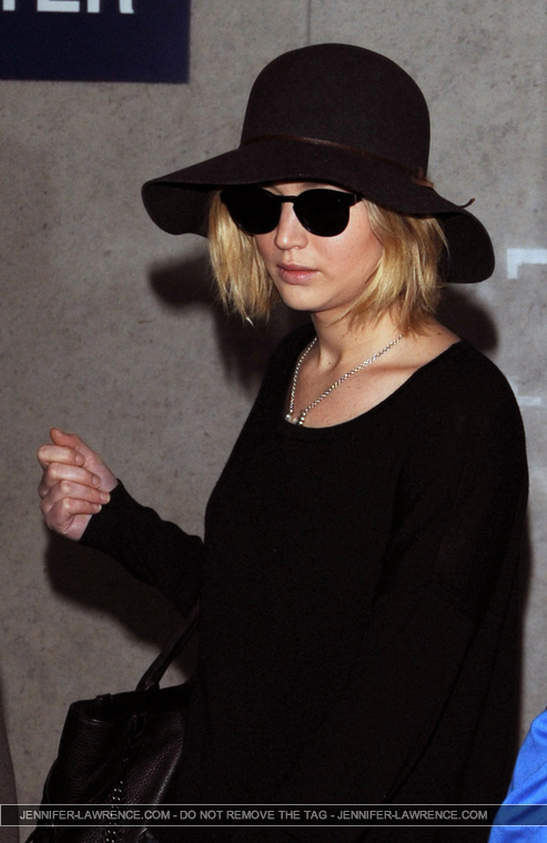 December_18_-_Leaving_LAX_Airport_287629~0.jpg