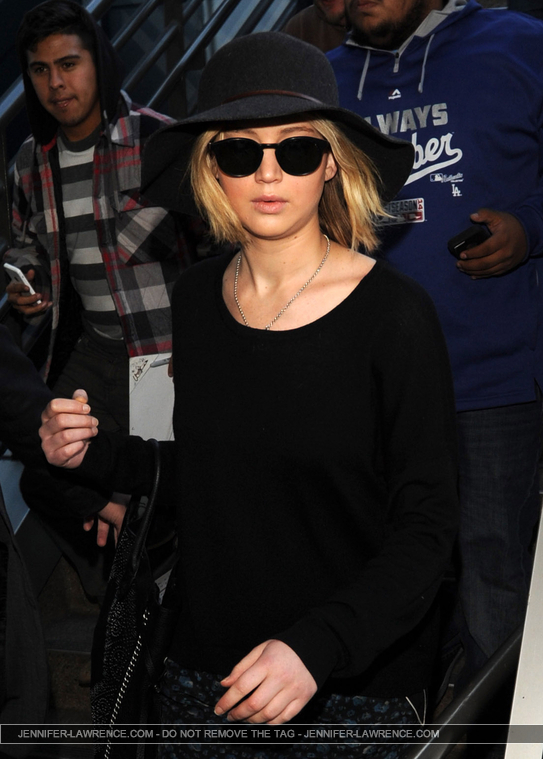 December_18_-_Leaving_LAX_Airport_288429~0.jpg