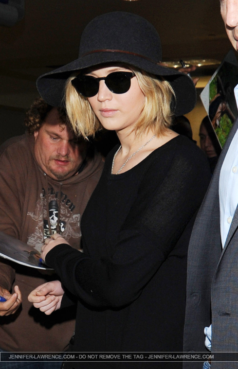December_18_-_Leaving_LAX_Airport_289129~0.jpg