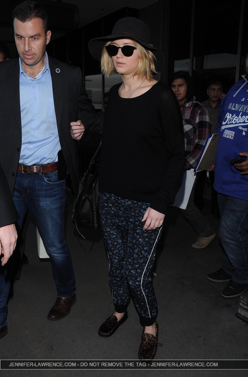 December_18_-_Leaving_LAX_Airport_28929~0.jpg