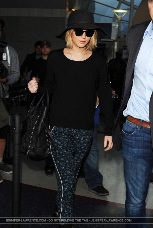 December_18_-_Leaving_LAX_Airport_289329~0.jpg
