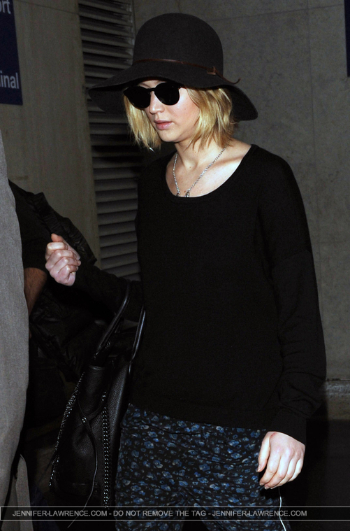 December_18_-_Leaving_LAX_Airport_289629~0.jpg