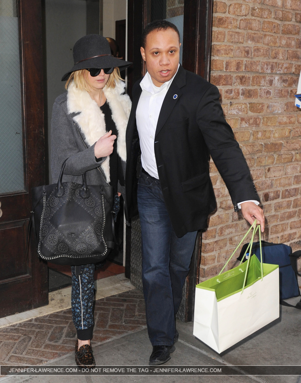 December_18_-_Leaving_the_Greenwich_hotel_in_New_York_281429.jpg