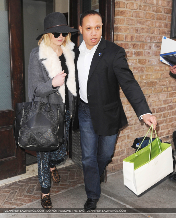 December_18_-_Leaving_the_Greenwich_hotel_in_New_York_281529.jpg