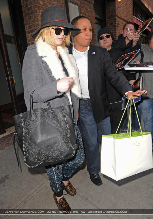 December_18_-_Leaving_the_Greenwich_hotel_in_New_York_282329.jpg