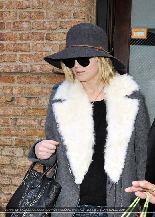 December_18_-_Leaving_the_Greenwich_hotel_in_New_York_285329.jpg