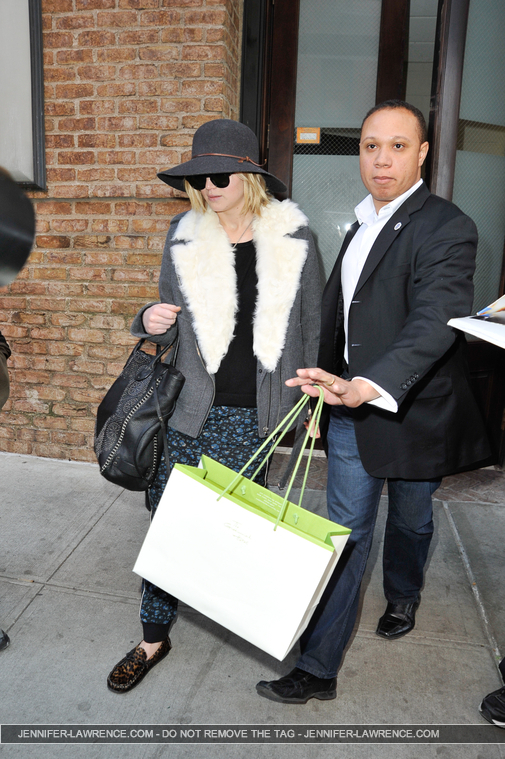 December_18_-_Leaving_the_Greenwich_hotel_in_New_York_286129.jpg