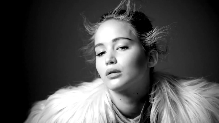 ELLE_Magazine_28June_201129_5BBehind_the_Shoot5D_2849829.jpg