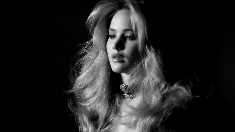 ELLE_Magazine_28June_201129_5BBehind_the_Shoot5D_2850429.jpg