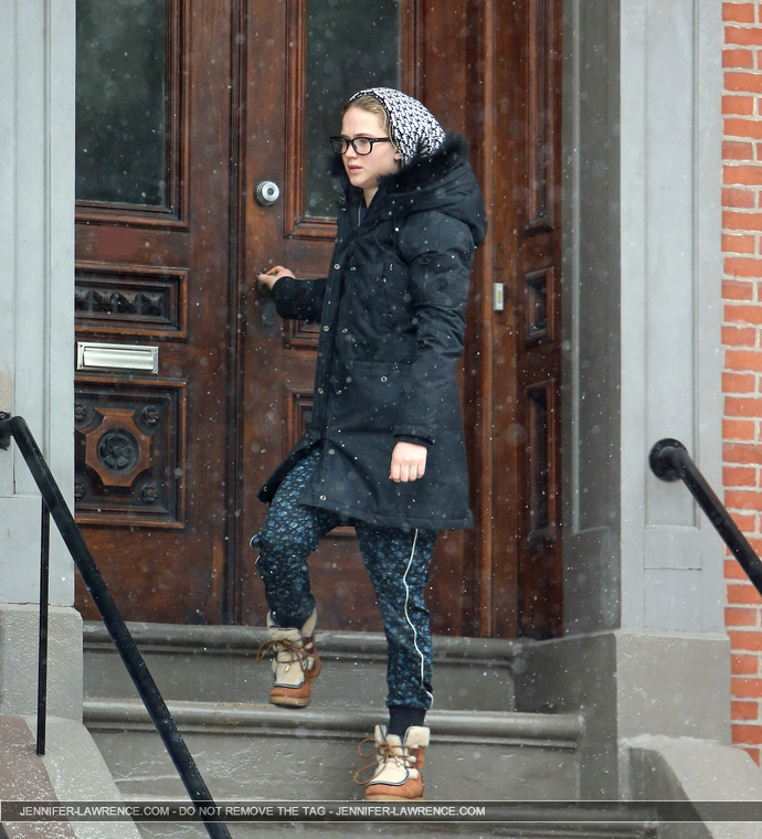 February_26_-_Out_in_Boston_with_her_dog_281529.jpg