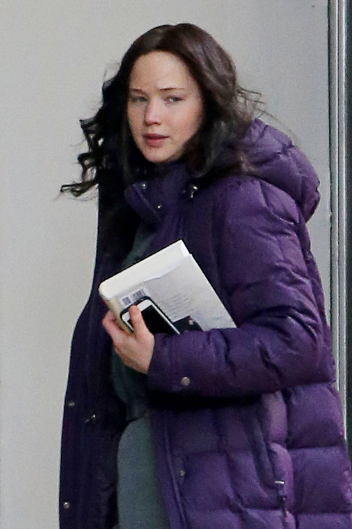 February_5_-__on_the_set_of___The_Hunger_Games__Mockingjay_-_Part_2___in_Atlanta__28629.jpg