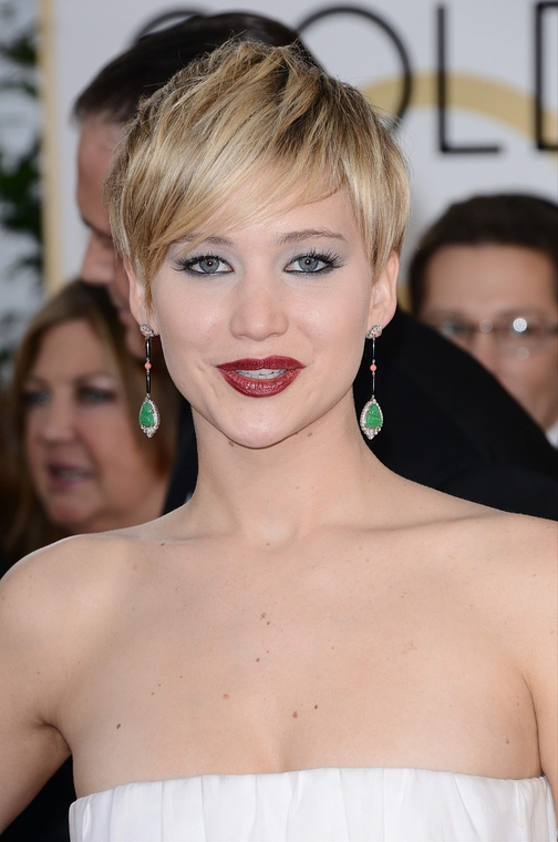 HQ_71st_Annual_Golden_Globe_Awards_-_Red_Carpet_2812329.jpg