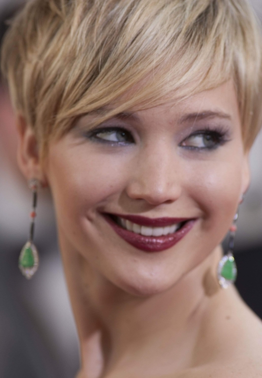 HQ_71st_Annual_Golden_Globe_Awards_-_Red_Carpet_2814629.jpg