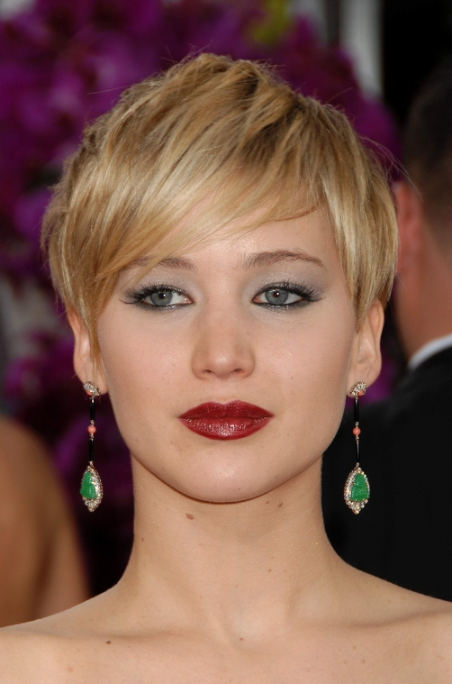 HQ_71st_Annual_Golden_Globe_Awards_-_Red_Carpet_2817229.jpg