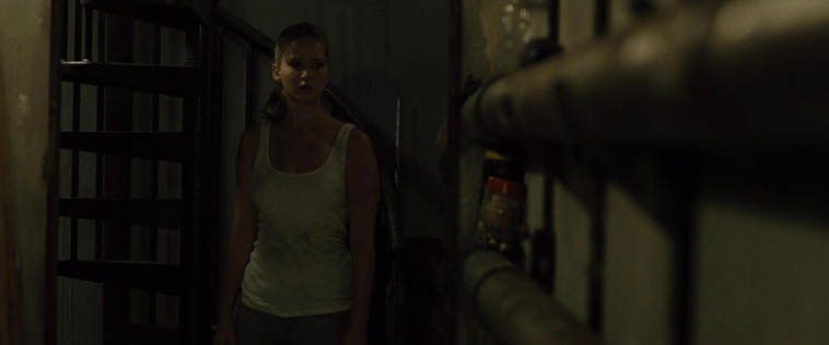 House_at_the_End_of_the_Street__28151029.jpg