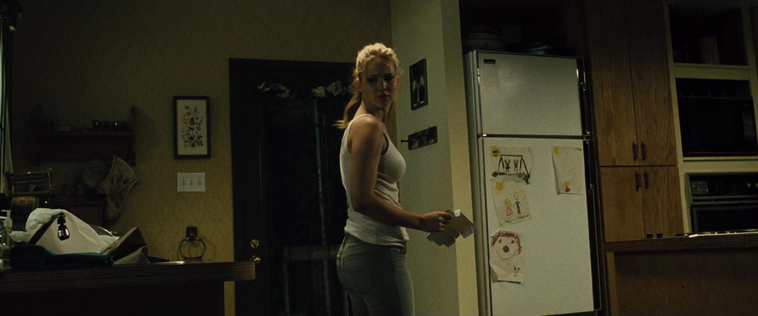 House_at_the_End_of_the_Street__28160829.jpg