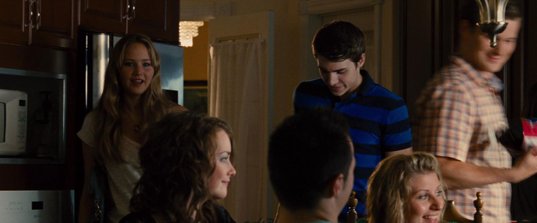 House_at_the_End_of_the_Street__2827629.jpg