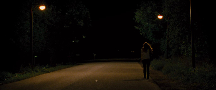 House_at_the_End_of_the_Street__2835629.jpg