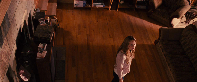 House_at_the_End_of_the_Street__2867829~0.jpg