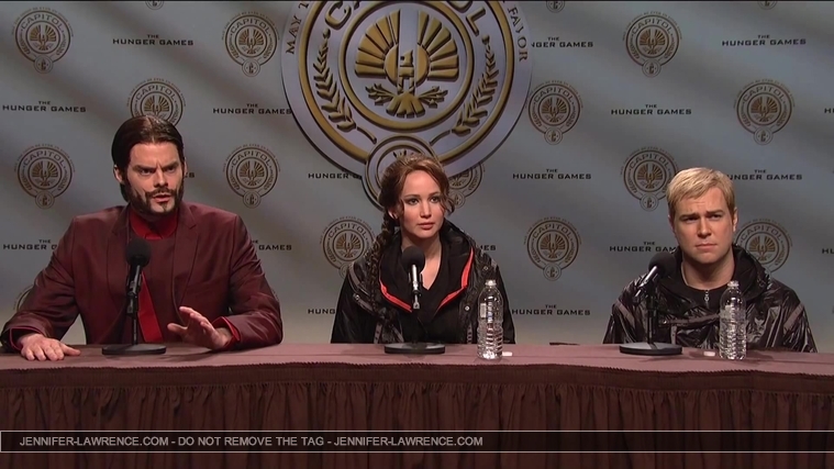 Hunger_Games_Press_Conference_-_Saturday_Night_Live__2813729.jpg