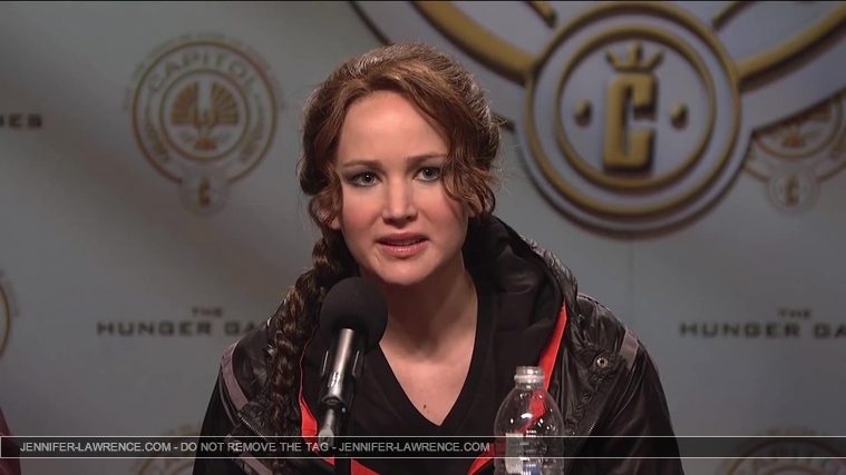 Hunger_Games_Press_Conference_-_Saturday_Night_Live__2815229.jpg