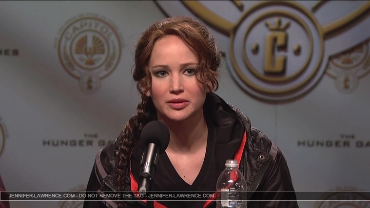 Hunger_Games_Press_Conference_-_Saturday_Night_Live__2815629.jpg