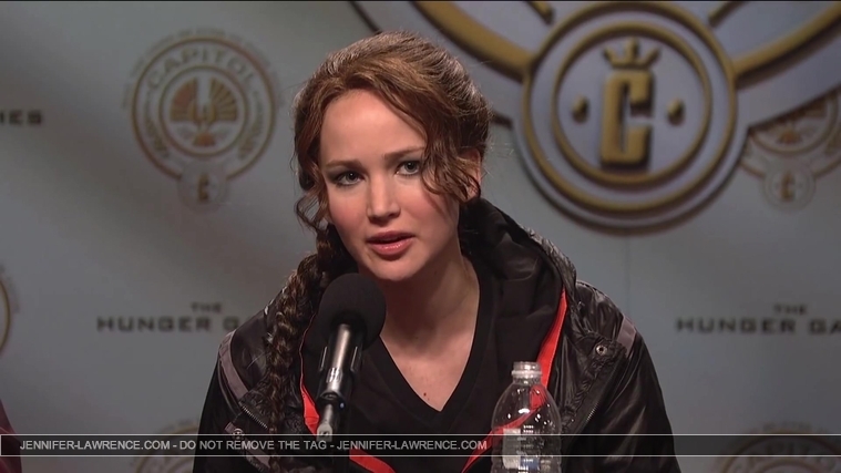 Hunger_Games_Press_Conference_-_Saturday_Night_Live__2817029.jpg