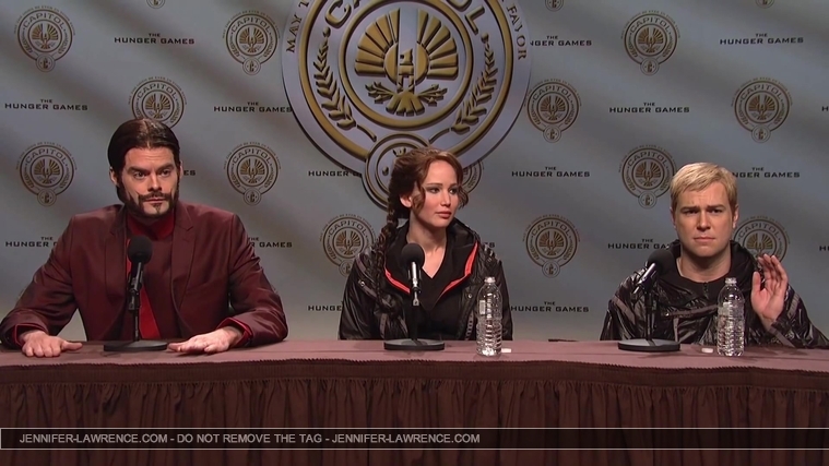 Hunger_Games_Press_Conference_-_Saturday_Night_Live__2819729.jpg