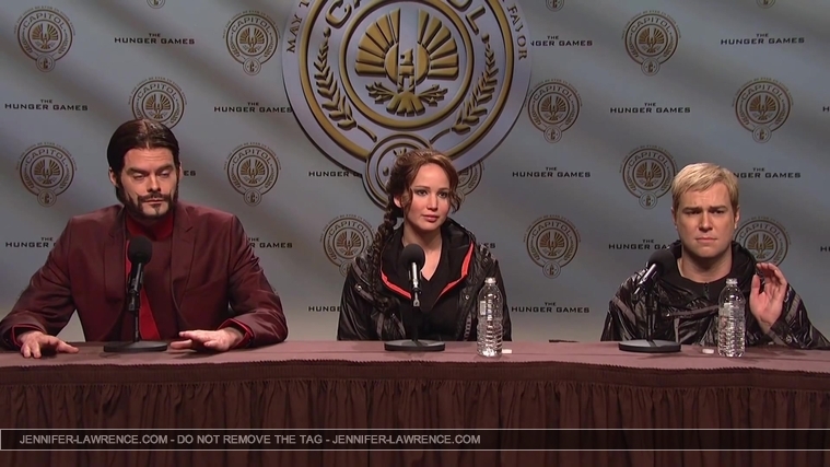 Hunger_Games_Press_Conference_-_Saturday_Night_Live__2820129.jpg
